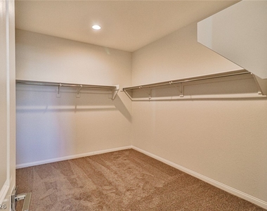 9220 Far Side Avenue - Photo Thumbnail 50