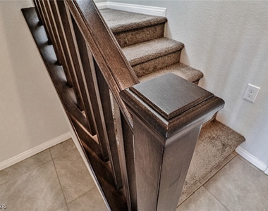 9220 Far Side Avenue - Photo Thumbnail 54