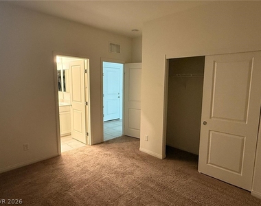 5961 Bruselas Street - Photo Thumbnail 12