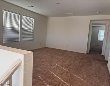 5961 Bruselas Street - Photo Thumbnail 11