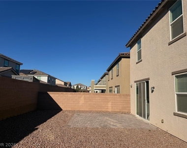 5961 Bruselas Street - Photo Thumbnail 16