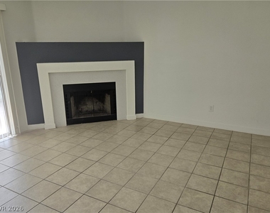 6250 W Flamingo Road - Photo Thumbnail 2