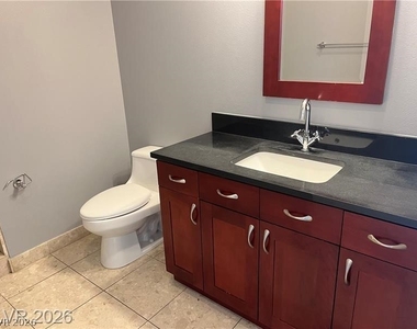 4575 Dean Martin Drive - Photo Thumbnail 8