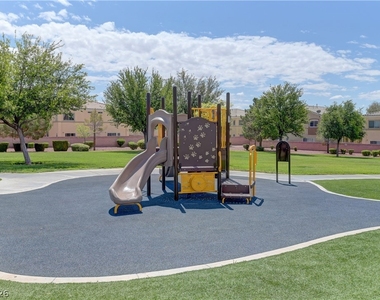 6321 Rolling Rose Street - Photo Thumbnail 15