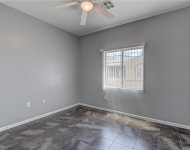 6321 Rolling Rose Street - Photo Thumbnail 11
