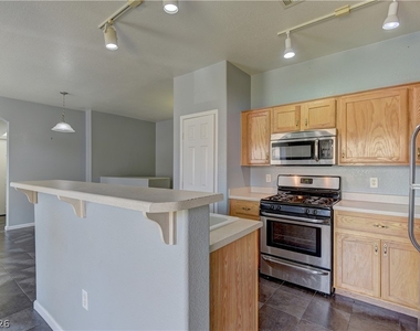 6321 Rolling Rose Street - Photo Thumbnail 6