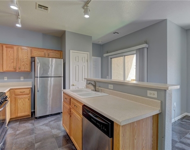 6321 Rolling Rose Street - Photo Thumbnail 5