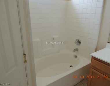 5328 Crestpoint Watch Court - Photo Thumbnail 13