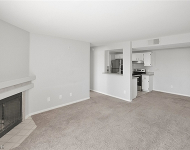 220 Mission Catalina Lane - Photo Thumbnail 6