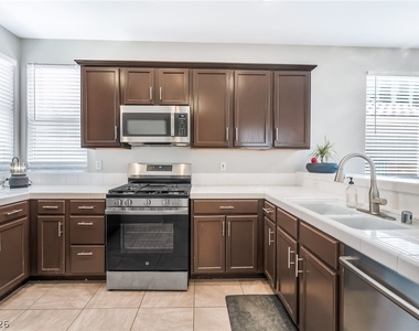 2691 Wind Spinner Street - Photo Thumbnail 14