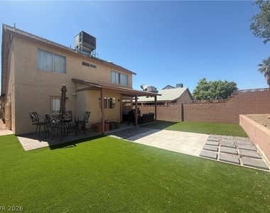 817 Schooner Drive - Photo Thumbnail 3
