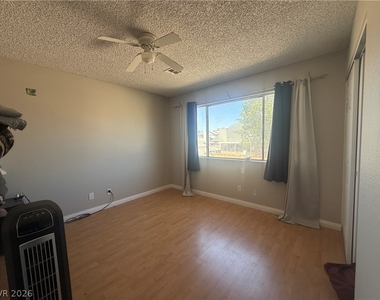 817 Schooner Drive - Photo Thumbnail 6