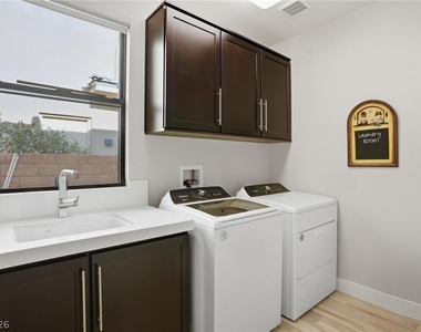 47 Moonfire Drive - Photo Thumbnail 13