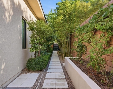47 Moonfire Drive - Photo Thumbnail 42