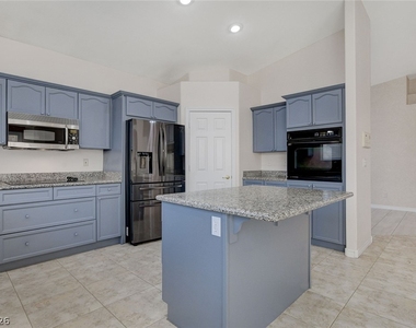 3051 Hills Of Gold Court - Photo Thumbnail 23