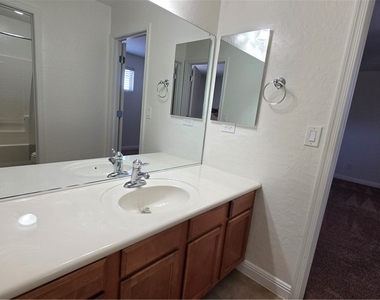 2633 Le Pontet Terrace - Photo Thumbnail 17
