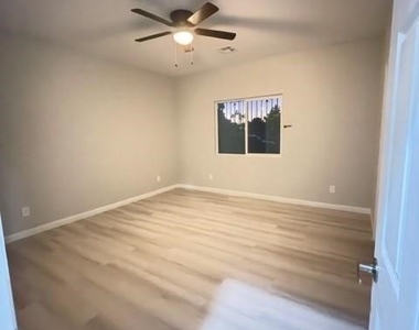 4966 Andover Drive - Photo Thumbnail 3