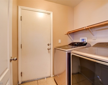 3749 Alpine Bypass Avenue - Photo Thumbnail 6