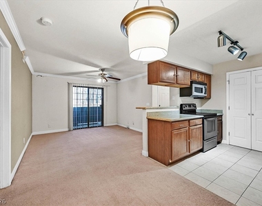 3135 S Mojave Road - Photo Thumbnail 3