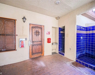 3135 S Mojave Road - Photo Thumbnail 16