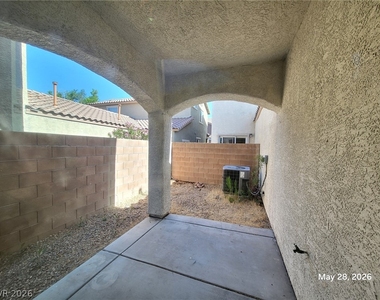 9843 Overlook Ridge Avenue - Photo Thumbnail 17