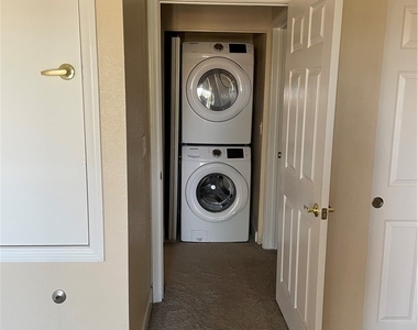 75 E Agate Avenue - Photo Thumbnail 17