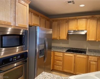 75 E Agate Avenue - Photo Thumbnail 29