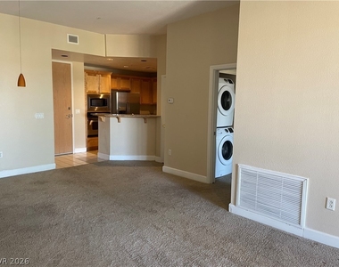 75 E Agate Avenue - Photo Thumbnail 16
