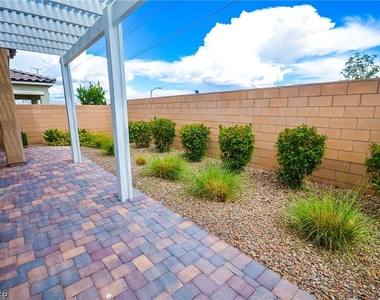 8162 Desert Madera Street - Photo Thumbnail 14