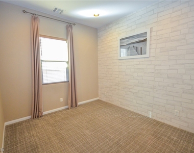 8162 Desert Madera Street - Photo Thumbnail 23