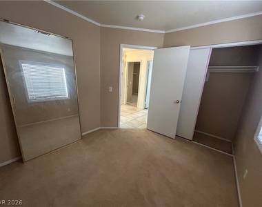 4718 Checker Way - Photo Thumbnail 10