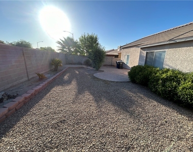 4718 Checker Way - Photo Thumbnail 26