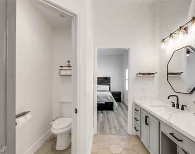 10082 Prairie Dove Avenue - Photo Thumbnail 37