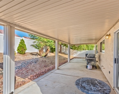 426 River Glider Avenue - Photo Thumbnail 13