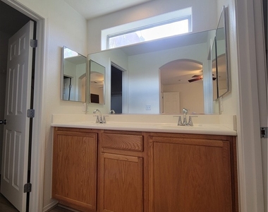 3813 Bayamon Street - Photo Thumbnail 15