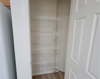3813 Bayamon Street - Photo Thumbnail 4