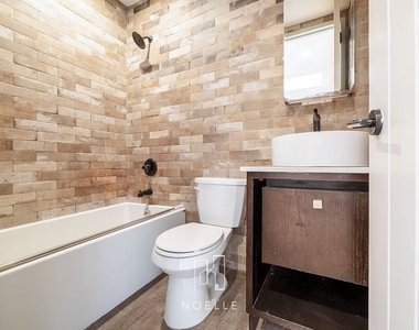 Copy of 1631 St Johns Place - Photo Thumbnail 8