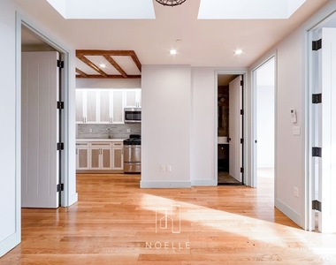 Copy of 1631 St Johns Place - Photo Thumbnail 2