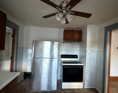 209 Dudley Ave - Photo Thumbnail 12