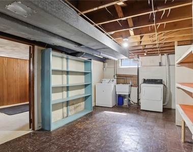 37 Oakmount Drive - Photo Thumbnail 21