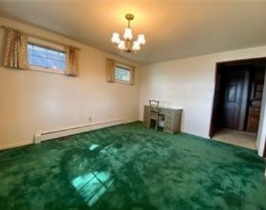 67 Glenwood Drive - Photo Thumbnail 21