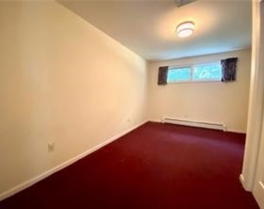 67 Glenwood Drive - Photo Thumbnail 33