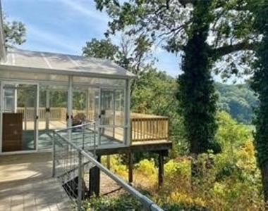 67 Glenwood Drive - Photo Thumbnail 5