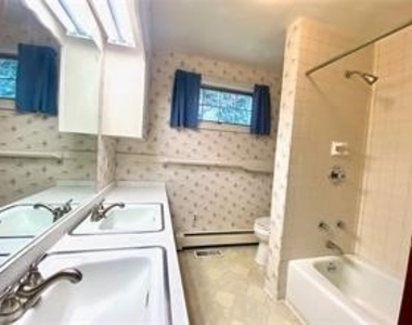 67 Glenwood Drive - Photo Thumbnail 27