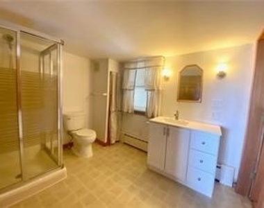 67 Glenwood Drive - Photo Thumbnail 34