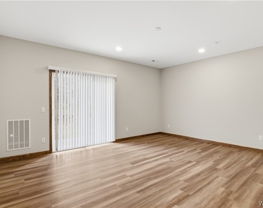 1130 Orchard Park Road - Photo Thumbnail 9