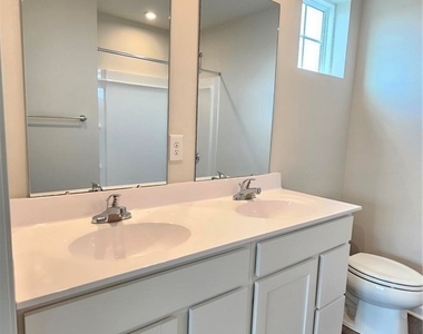 164 Grant Boulevard - Photo Thumbnail 18