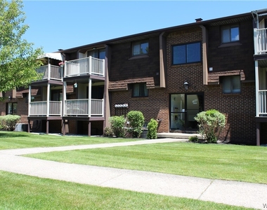 3948 Ridge Lea Road - Photo Thumbnail 23