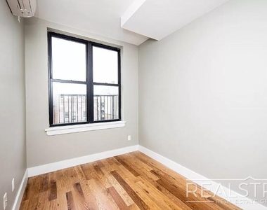 1526 Park Place - Photo Thumbnail 13