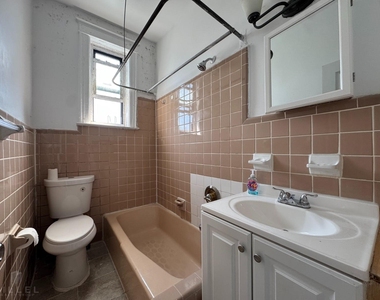 41st Street - Photo Thumbnail 9